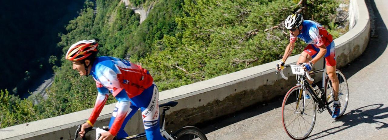 Chalet La Cachette Cyclists & Skiers Le Bourg-dʼOisans エクステリア 写真