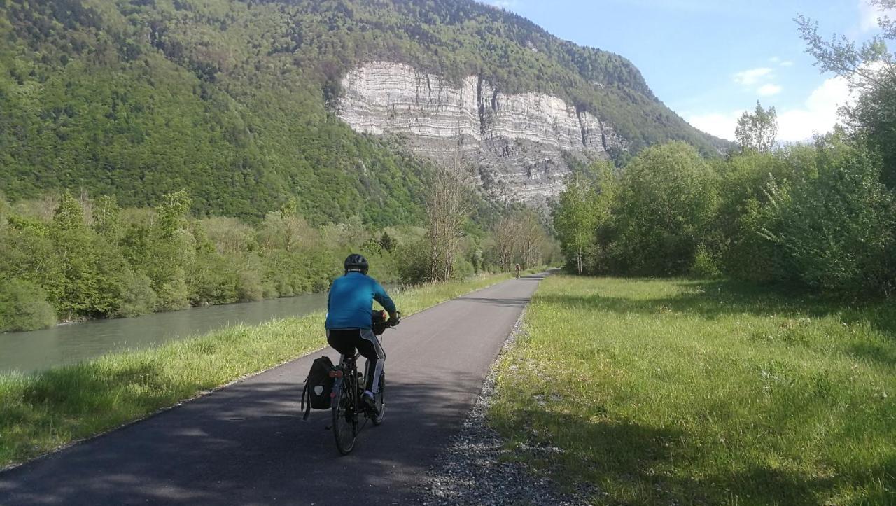 Chalet La Cachette Cyclists & Skiers Le Bourg-dʼOisans エクステリア 写真