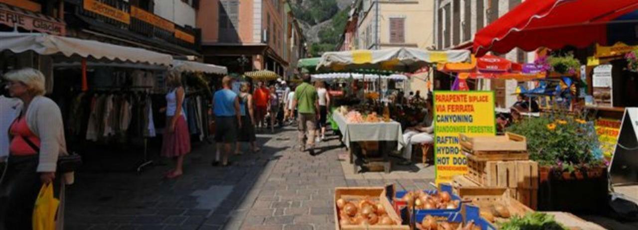 Chalet La Cachette Cyclists & Skiers Le Bourg-dʼOisans エクステリア 写真